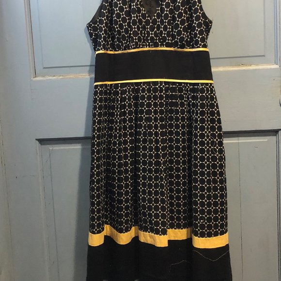 EVAN -PICONE Dress size 6 - Picture 2 of 5